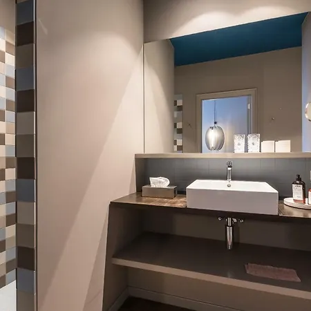 Zakske13 - Design Boutique In Centre (adults Only) 5*