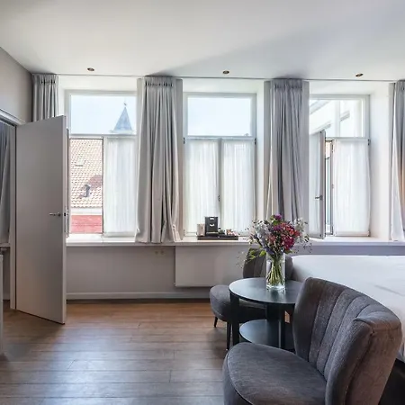 Zakske13 - Design Boutique In Centre (adults Only) Bed & Breakfast